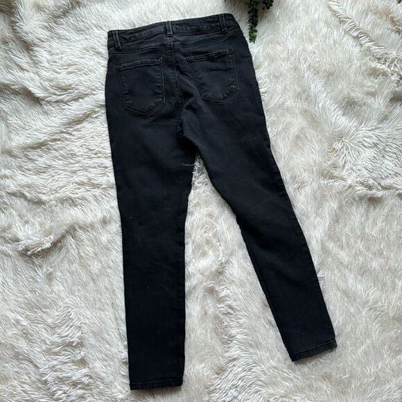 d. jeans Black Skinny Leg Ankle Cropped Jeans Size 6 - Picture 4 of 6